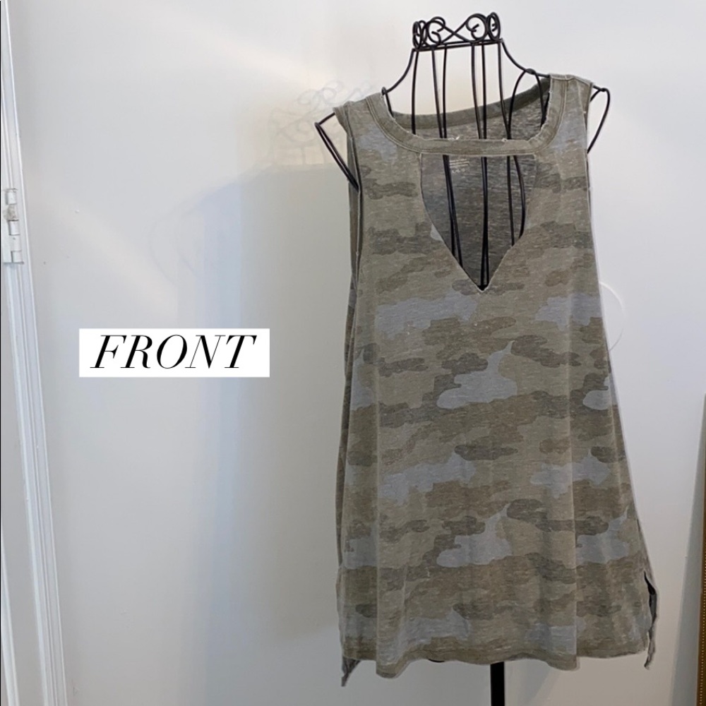 American Eagle Camo Tank Top w/ Cut Out